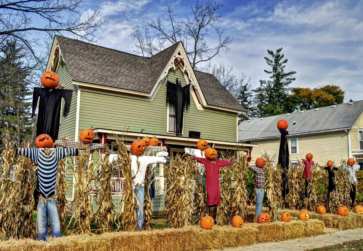 Halloween Decorations2